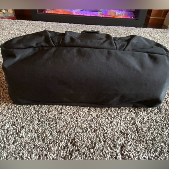 EUC - Woman's Oakley Purse - Black - Picture 11 of 11